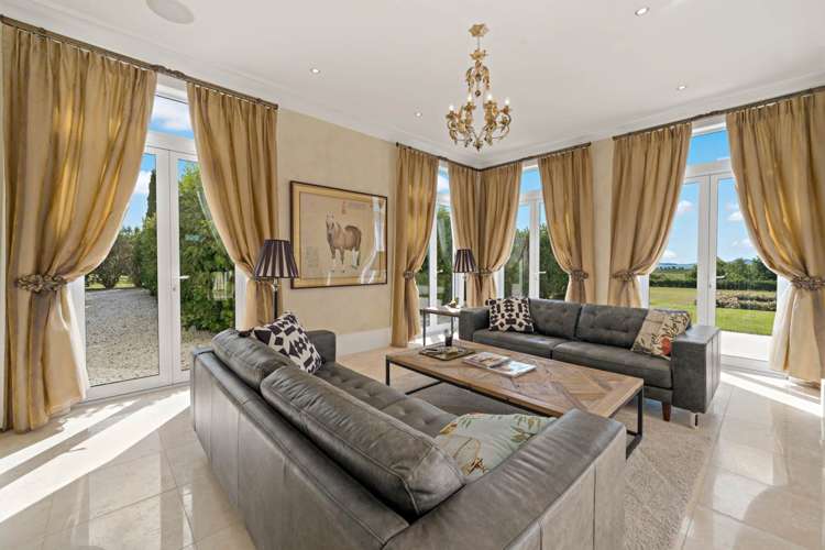 64 Porterfield Road Whitford_5