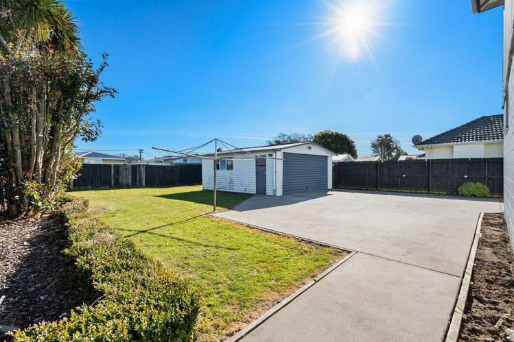 33 Cotswold Avenue Bishopdale_13