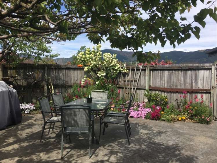 102 Aldinga Avenue Stoke_10