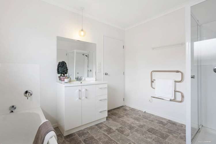 52a Farquhar Road Glendene_11