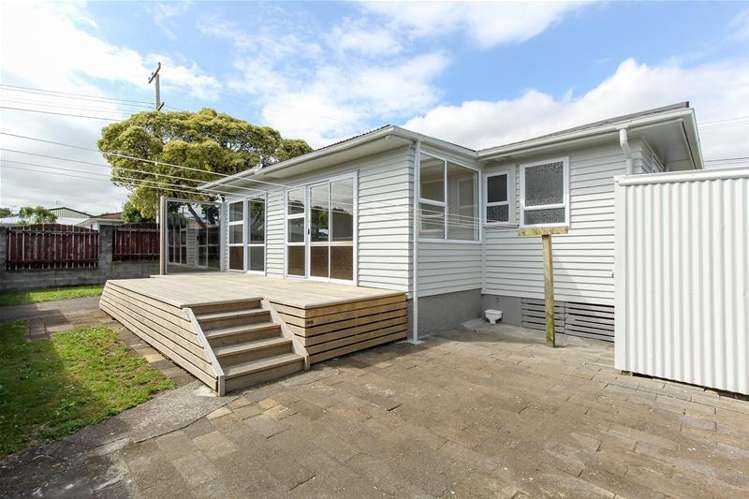 153 Ngamotu Road Spotswood_11