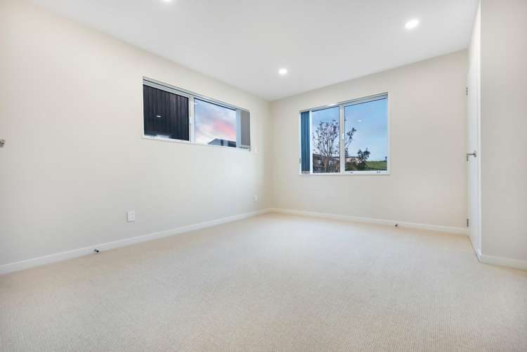 6 Lords Way Millwater_16