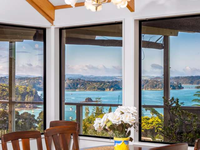 8 Titore Way Russell_1