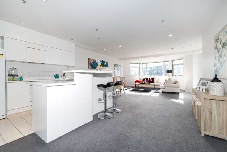 8c/205 Hobson Street Auckland Central_2