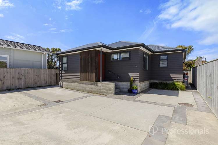 146c Cuba Street Petone_15