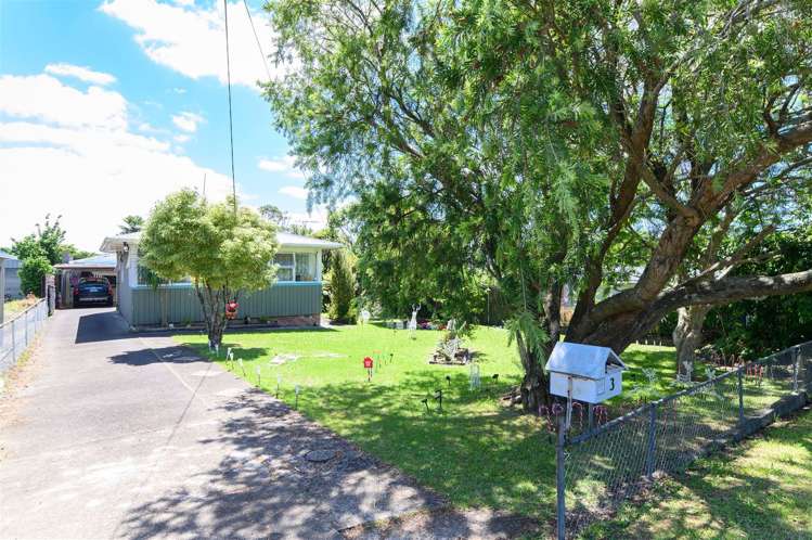 3 Simpson Road_5