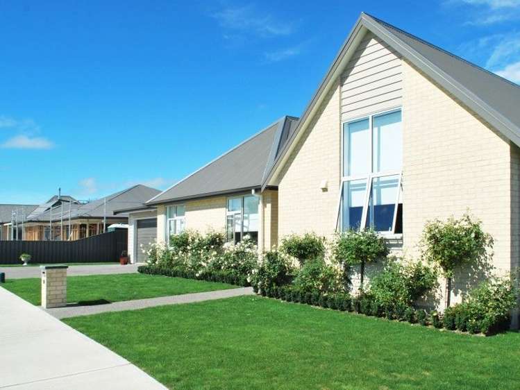 33 Tarata Grove Masterton_11