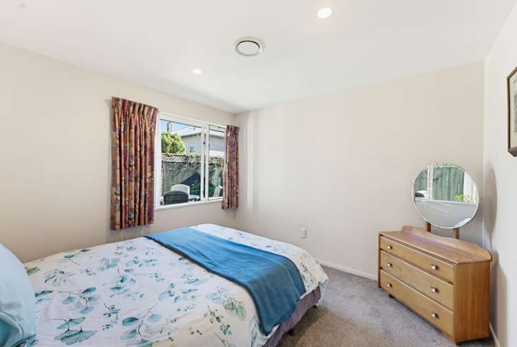 2/2A Chalmers Street Highfield_9