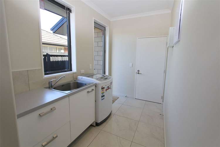 7 Napier Drive Wigram_15