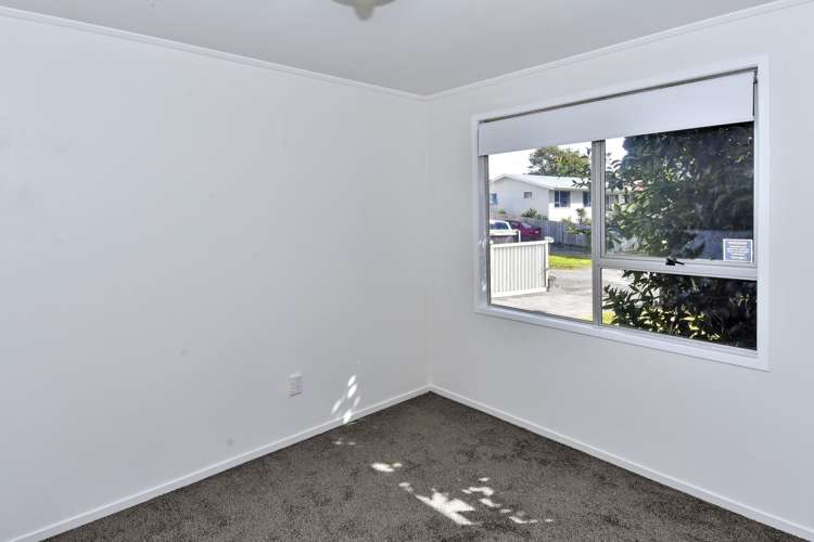 15 Aden Place Clendon Park_6