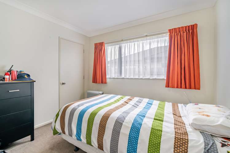 11 Talbot Grove Trentham_13