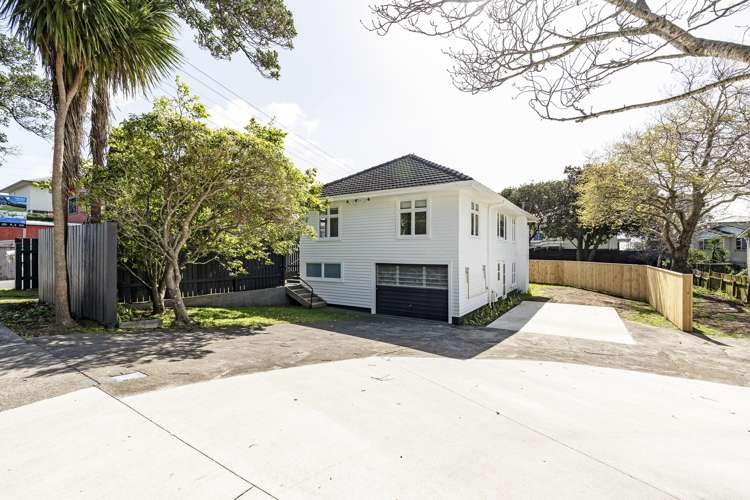 6 Whiteley Street_0
