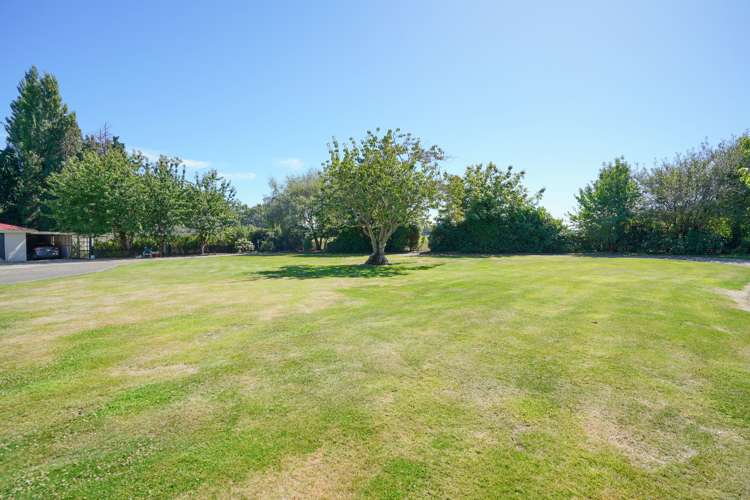 985 Oporo Flat Road Winton Surrounds_25