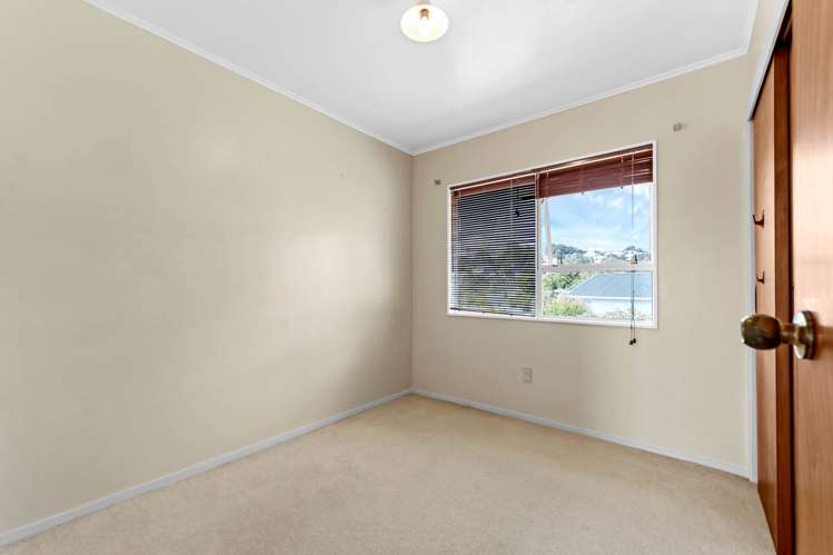 14 Tetrarch Place Totara Vale_12