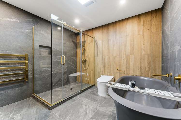 29 Grand Ridge Avenue Flat Bush_20