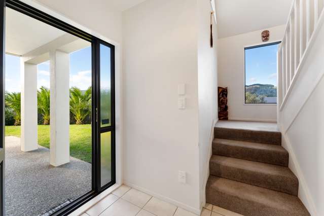 8 Harry Shaw Way Raumati South_1