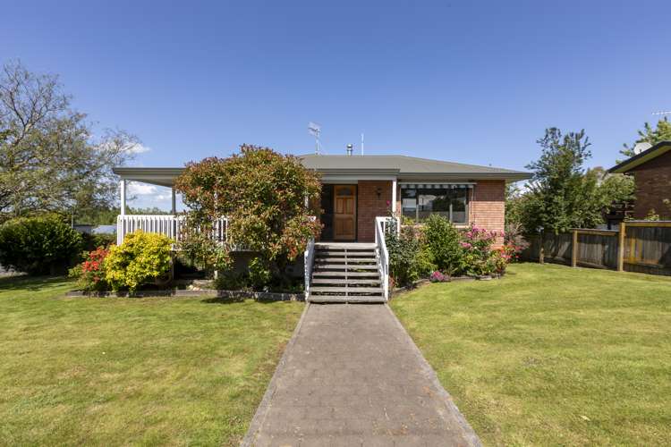 37 Domain Road Waipawa_17