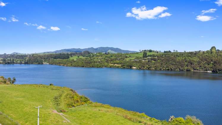 321 Horahora Road Hauraki Surrounds_23