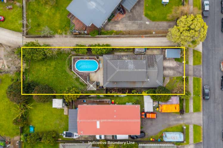 32 Evans Road Weymouth_18