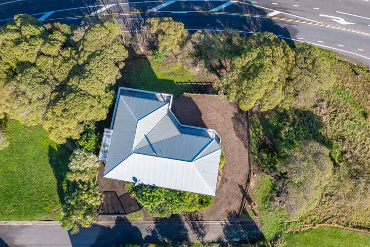 23 Ngaio Grove Robinsons Bay_26