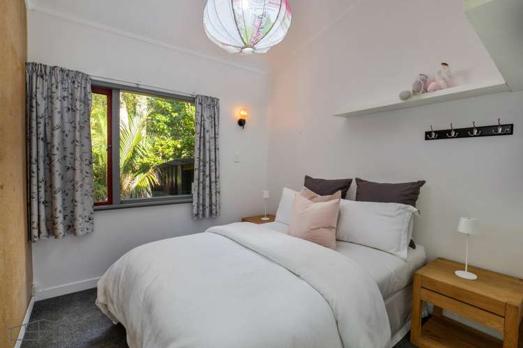 24 Hollywood Avenue Titirangi_22