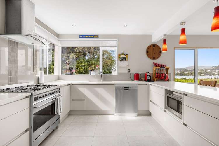 32 Penryn Drive Camborne_7