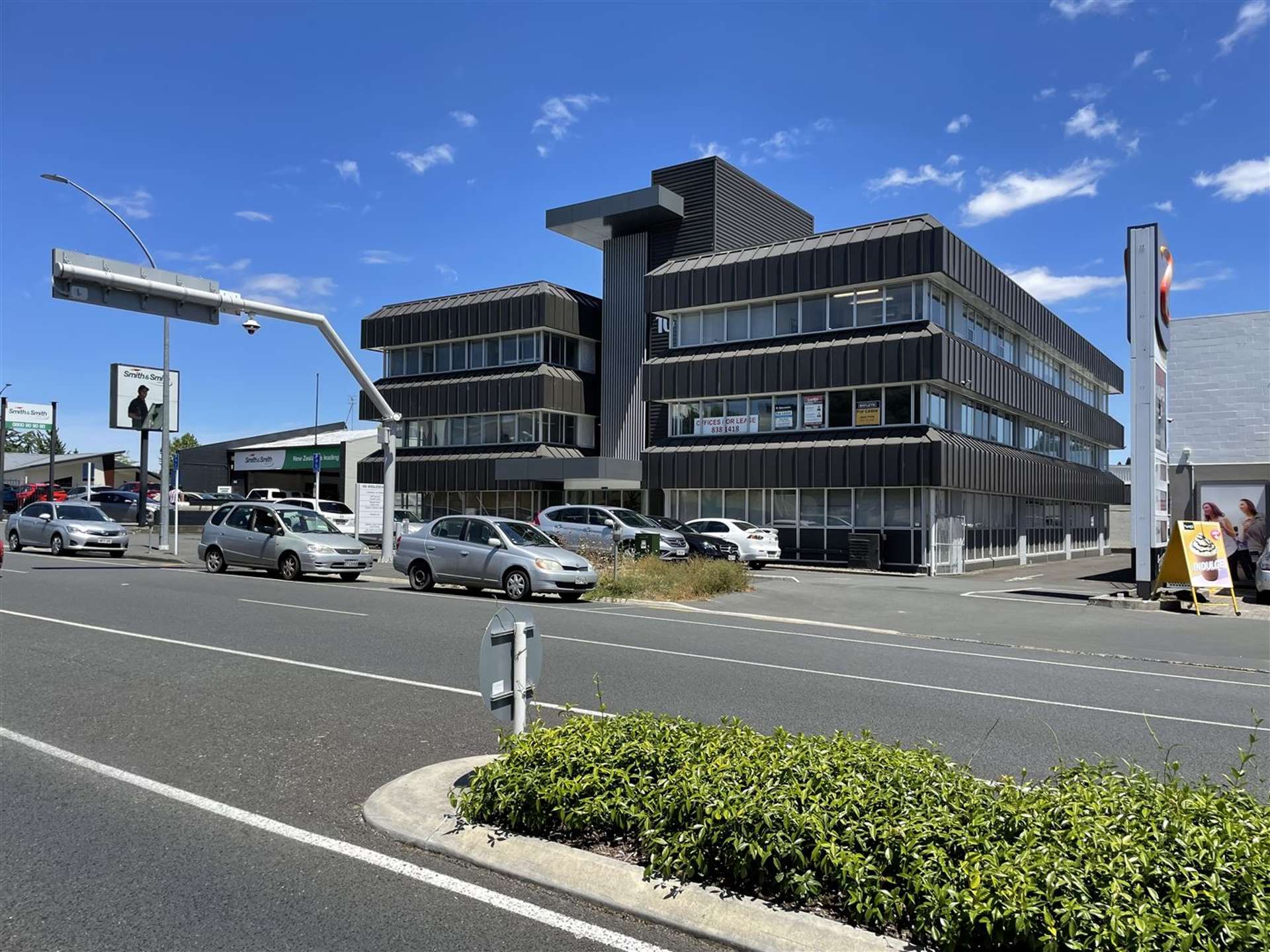 Level 1/109 Anglesea Street Hamilton Central_0