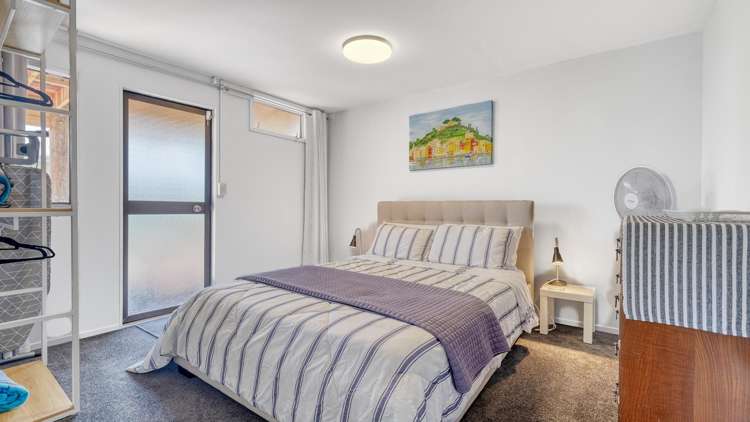 54 Stratford Drive Cable Bay_15