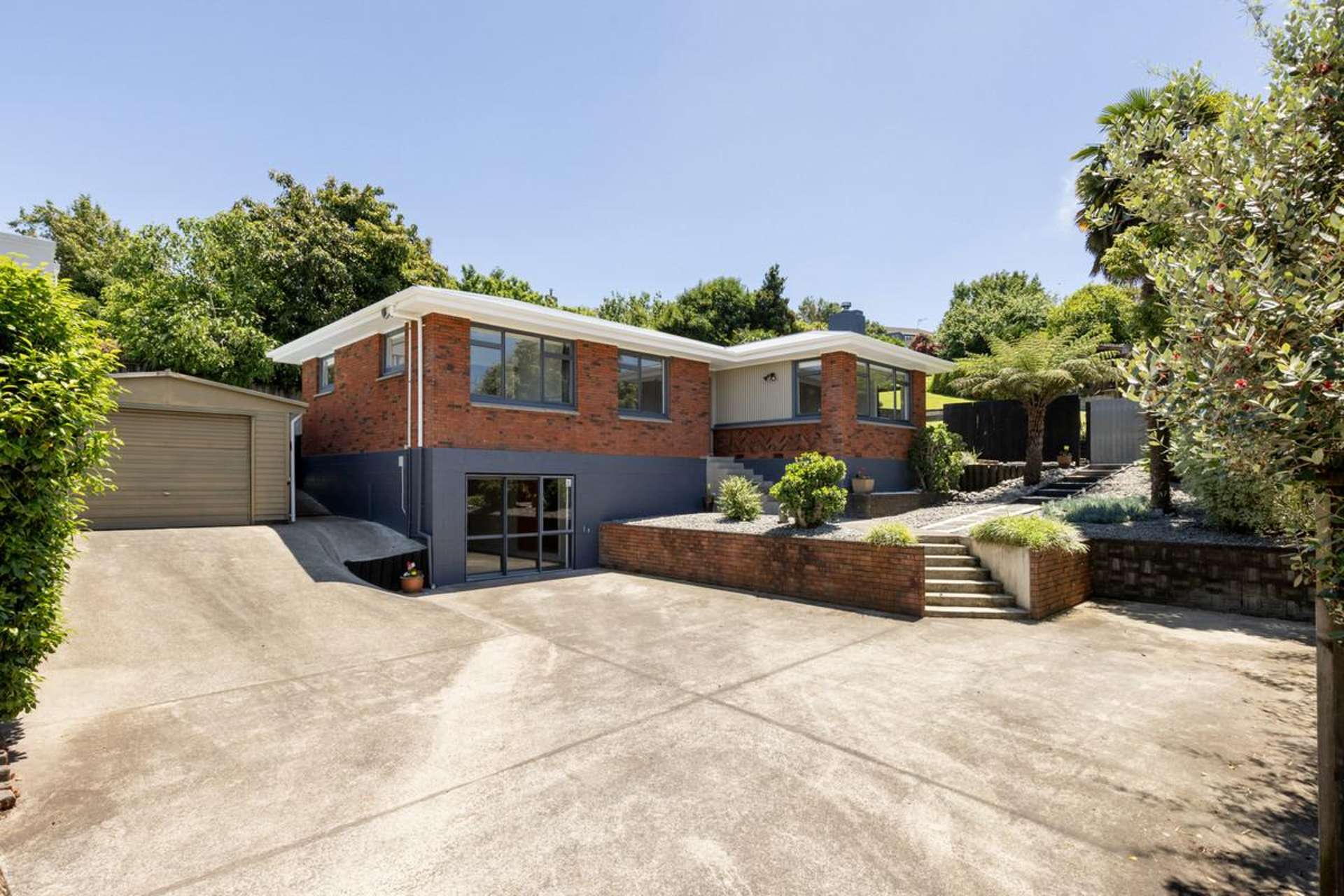 8 Highfield Crescent Brookfield_0