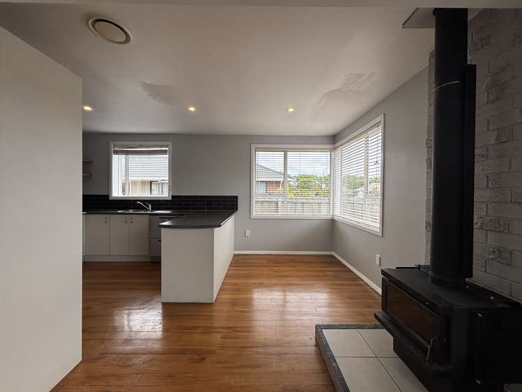 12 Damien Place Bromley_5