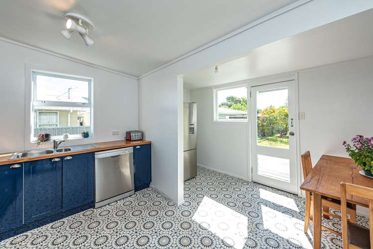 24 Plymouth Street Wanganui Central_7