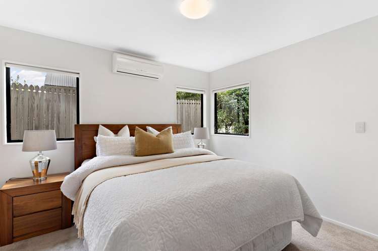 64A Ripon Crescent Meadowbank_11