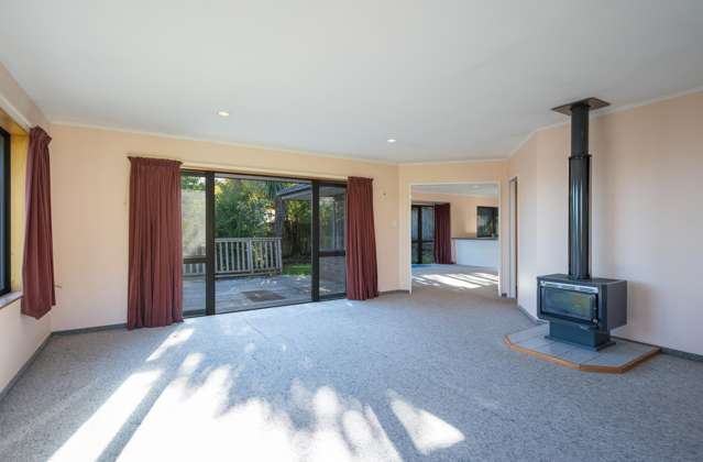 70 Olympus Way Richmond_4