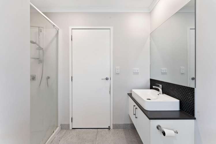 37 Taikaranga Street Pukekohe_11