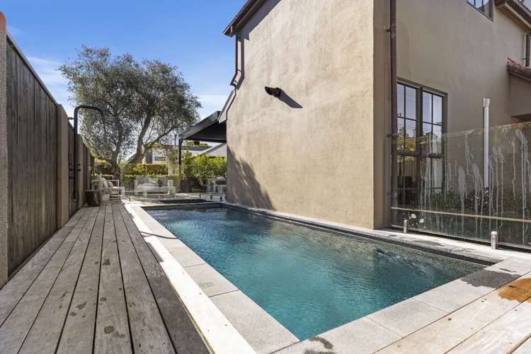 16a Komaru Street Remuera_10