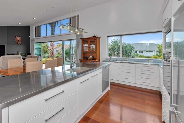 1 Cayman Court One Tree Point_4