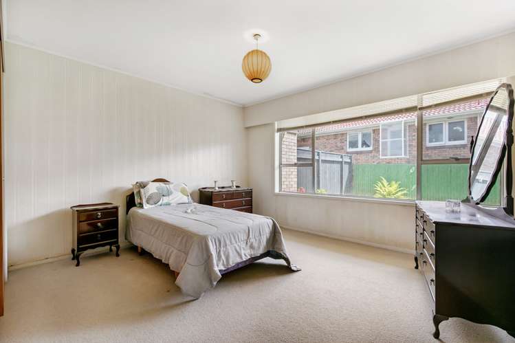 2/79 Rawhiti Road One Tree Hill_11