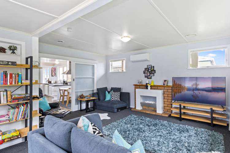 54a Henderson Crescent Parkvale_7