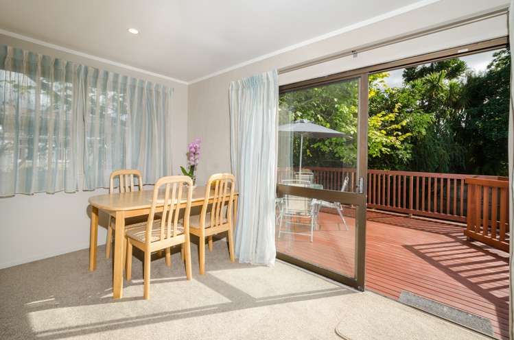 2/3 Talavera Place Te Atatu South_6