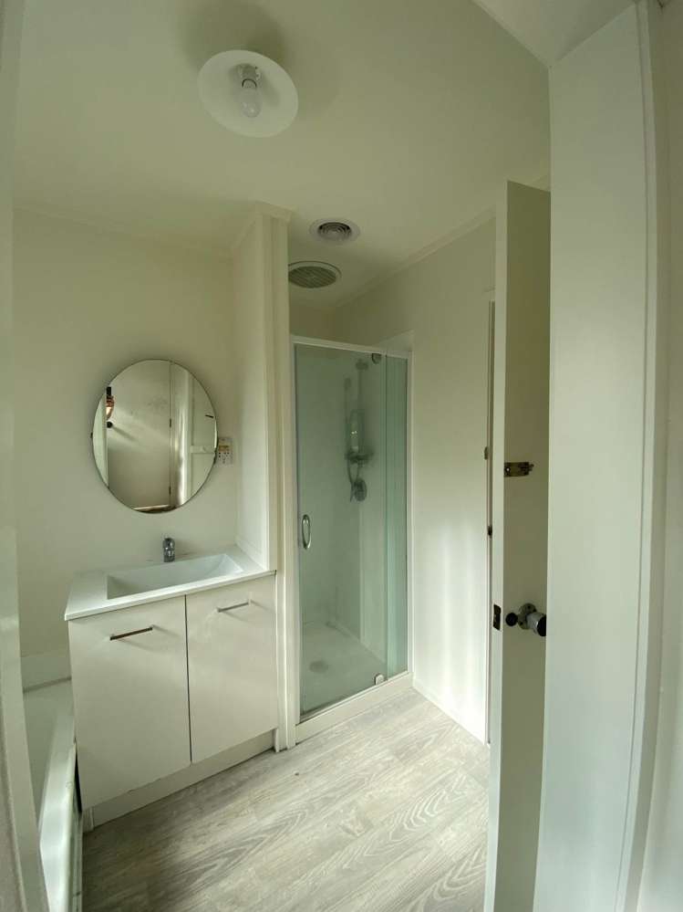 65 Redoubt Road Goodwood Heights_17