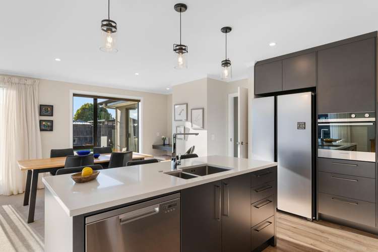 28 Rose Manor Drive Springlands_9