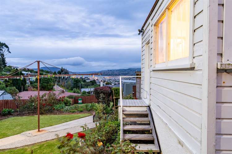 121 Riselaw Road Calton Hill_22