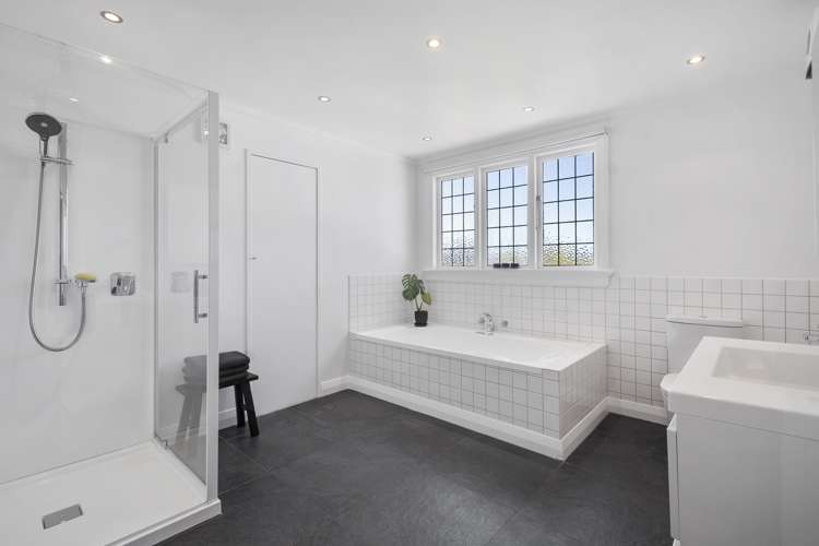 6 Ings Avenue Saint Clair_22