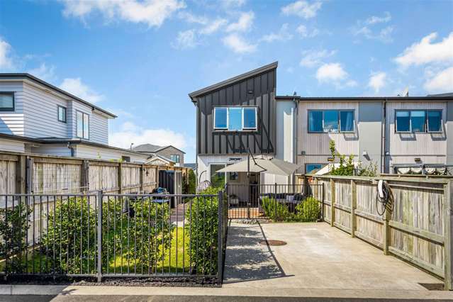 15 Pakoro Close Hobsonville_1