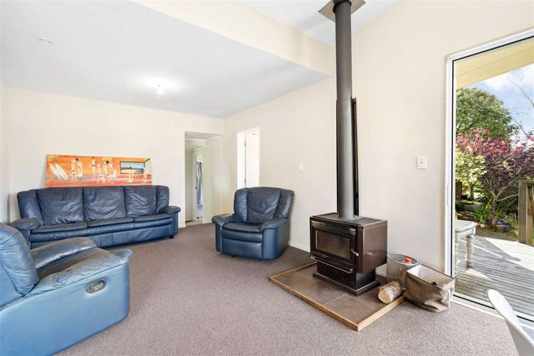 1021 Old North Road Waimauku_24