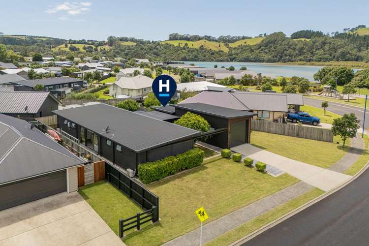 31 Longreach Drive Cooks Beach_34