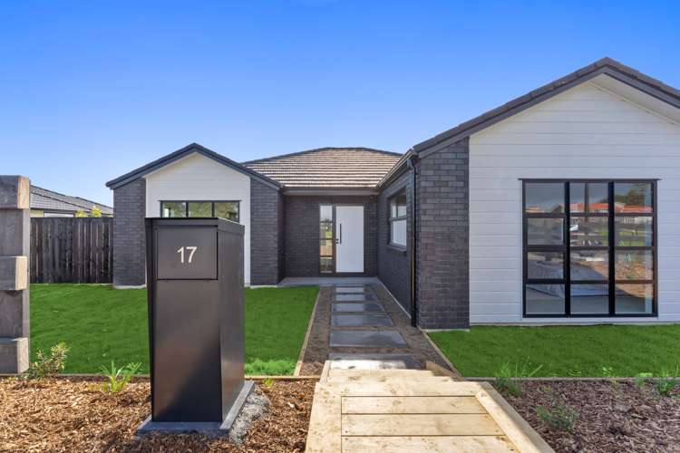 17 Puhitahi Hill Road Paerata_18