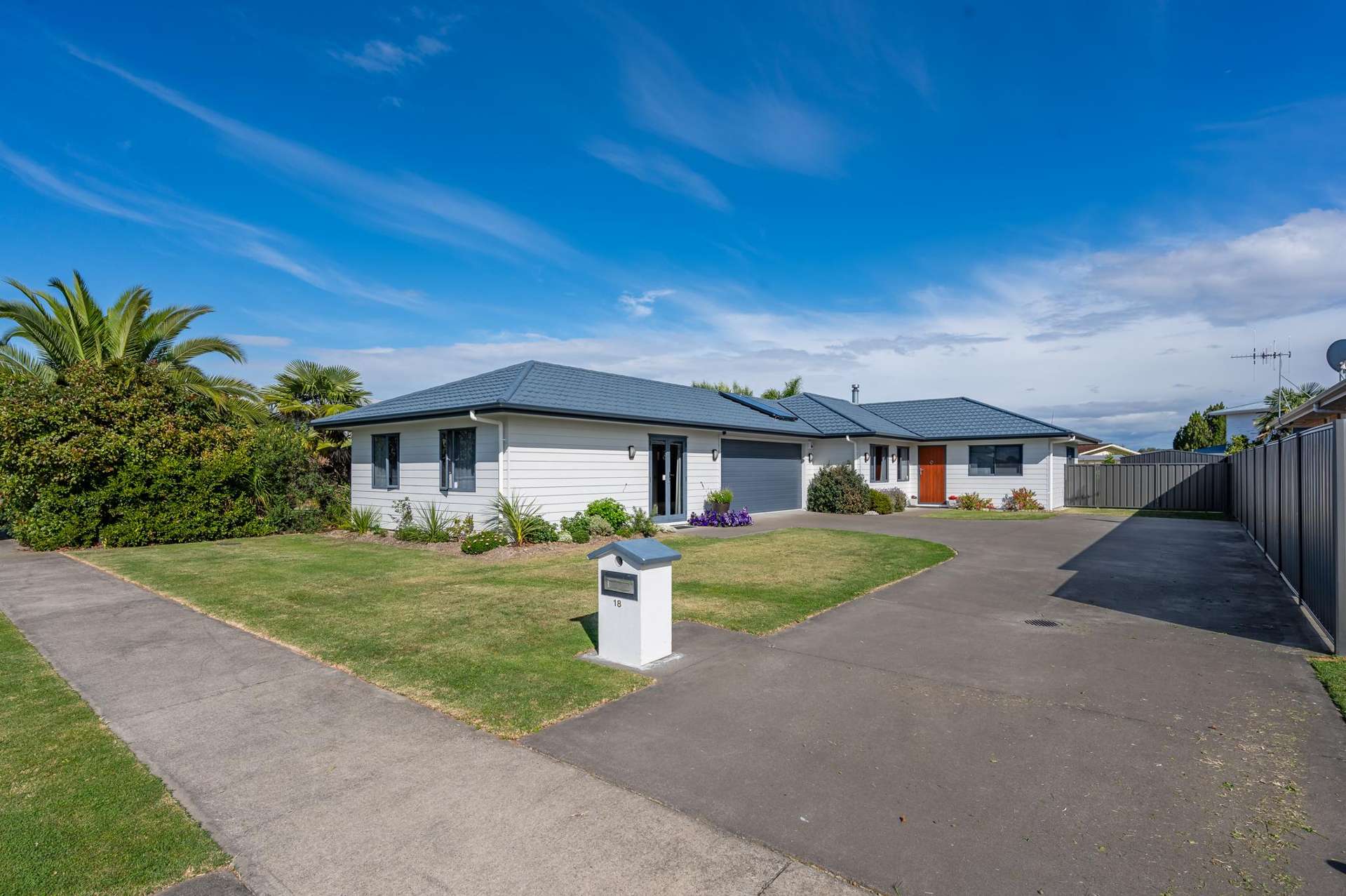 18 Mcnaughton Place Onekawa_0