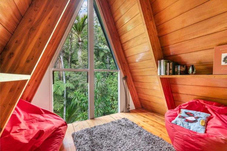 36 Titirangi Beach Road Titirangi_13