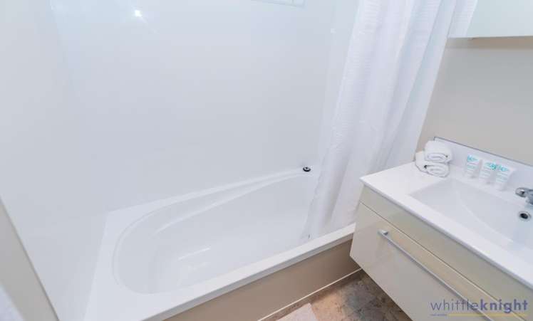 31 Frankleigh Street Somerfield_13